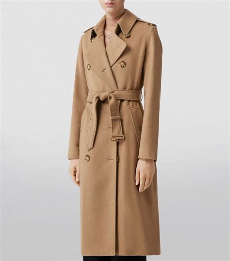 burberry trenchcoat merkmale|burberry kensington trench coats.